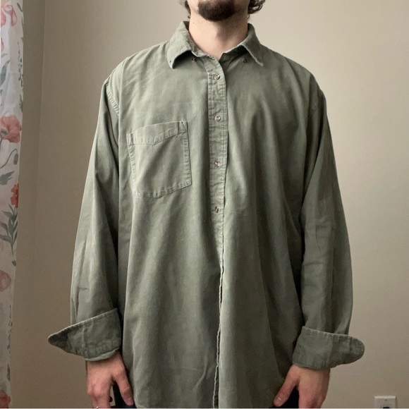 Denver Hayes Olive Corduroy Button-Down Shirt - Picture 4 of 4